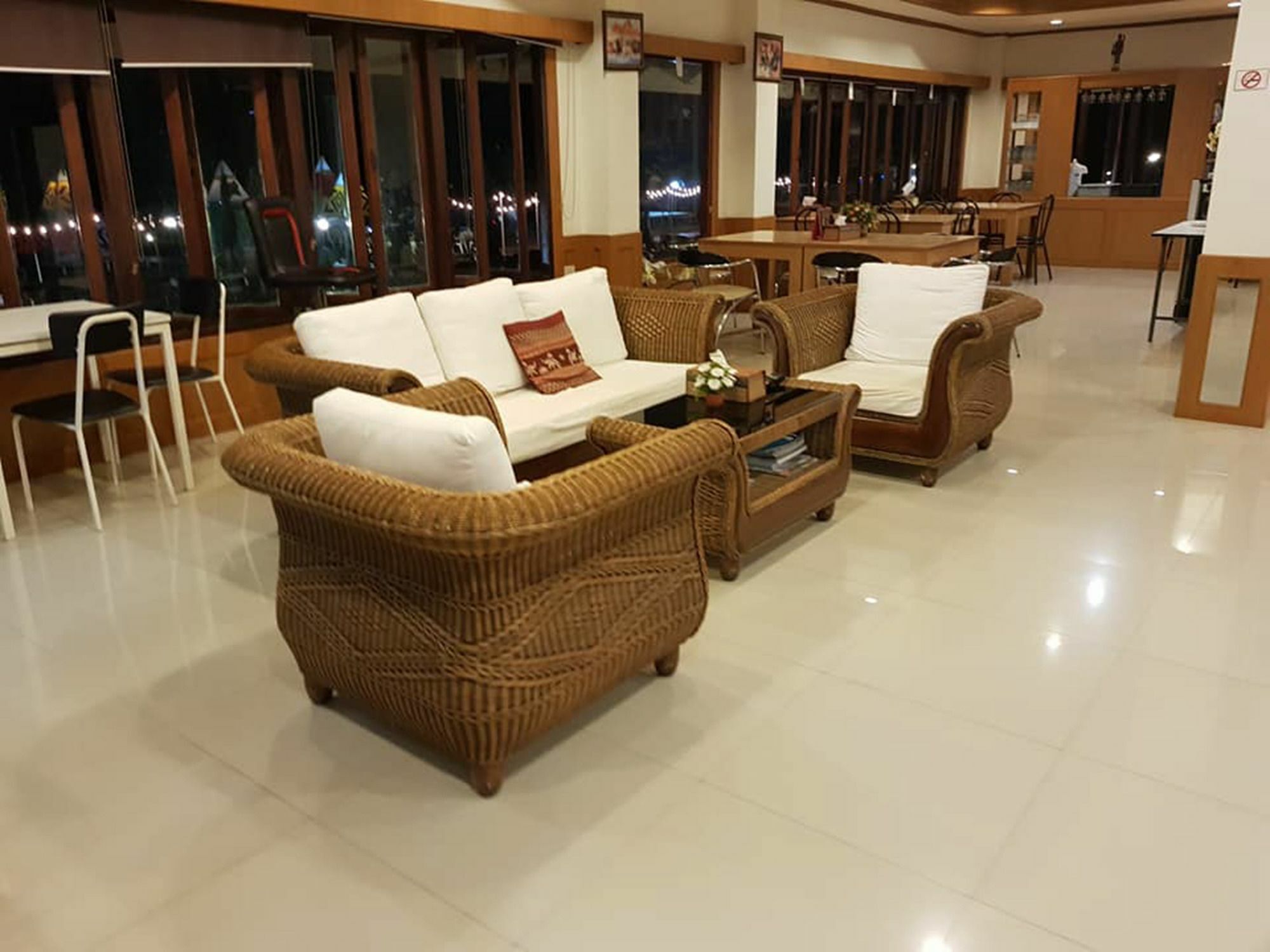 Phurua Mantra Hotel Luaran gambar